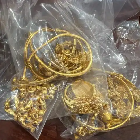 黄金回收上门服务怎么预约?