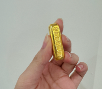 怎样选择正规黄金手链回收商